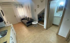 El Punto - Cozy Central Apartment Near The Beach